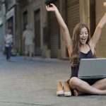 Persona desarrollando habilidades para la vida y el crecimiento personal